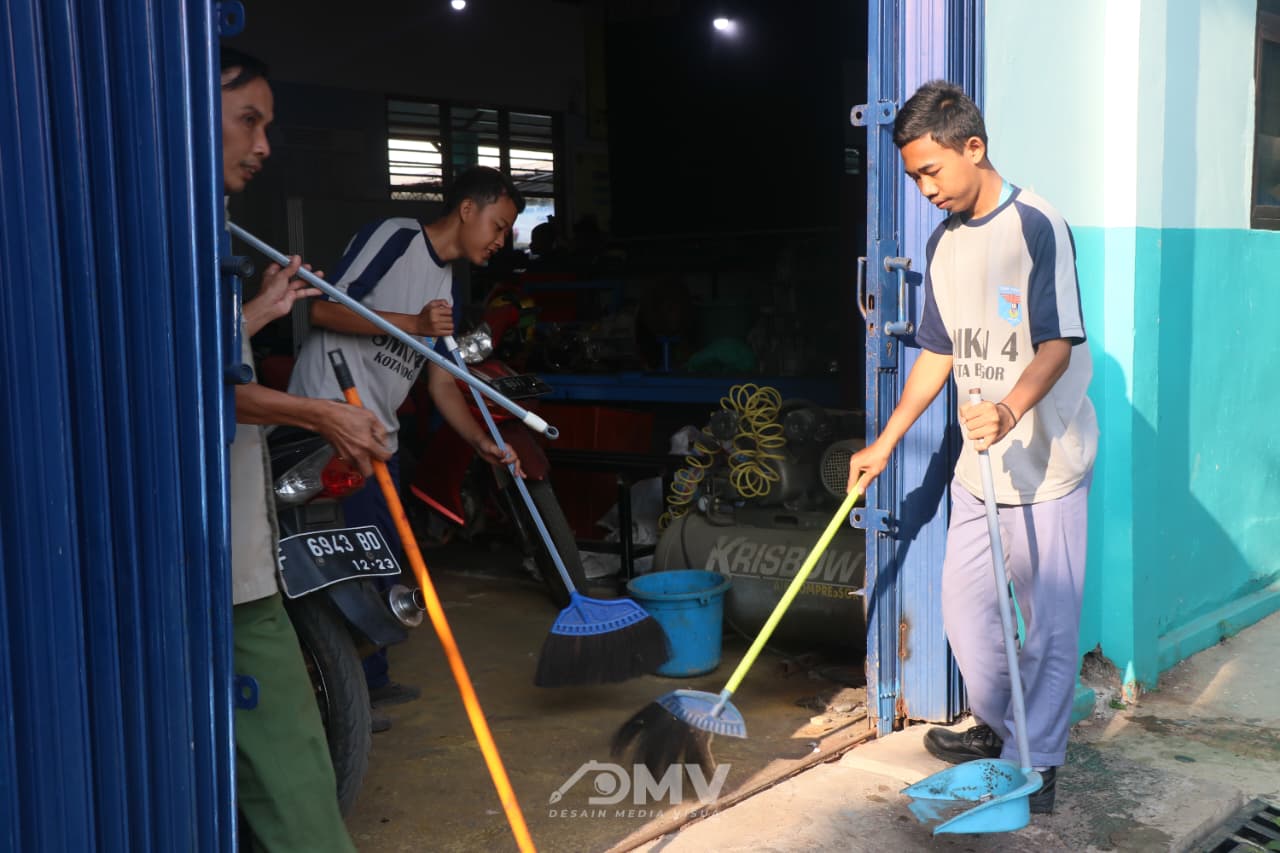 WhatsApp Image 2025-11-18 at 12.47.47 PM (1)